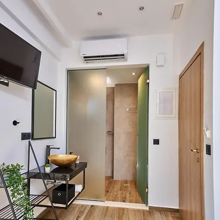 Experience Maisonette B Apartment