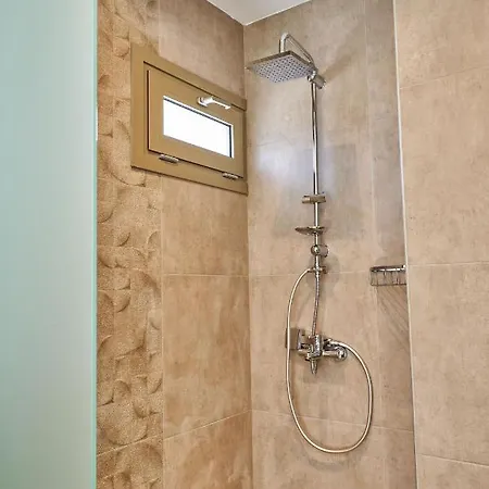 Experience Maisonette B Apartment *