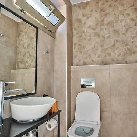 Experience Maisonette B